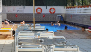 Отель Aparthotel Safari  Калелья